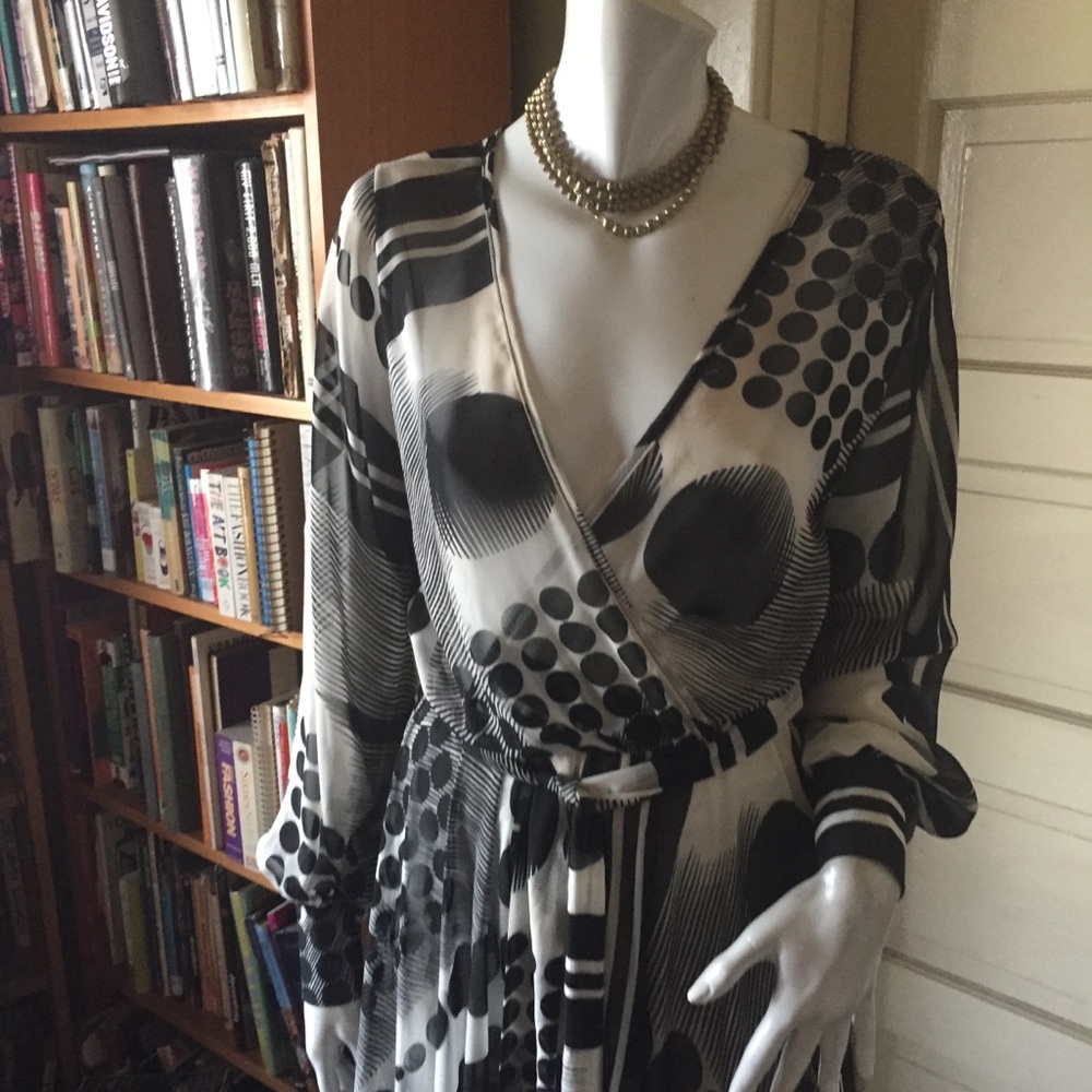 Sexy Diva long abstract dress